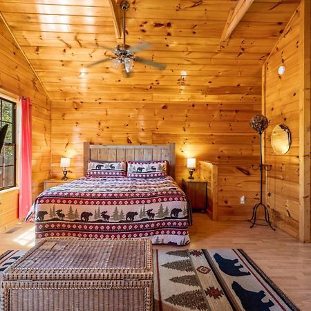 Permanent Vacation-Private Honeymoon Cabin With Hot Tub Sevierville Zewnętrze zdjęcie