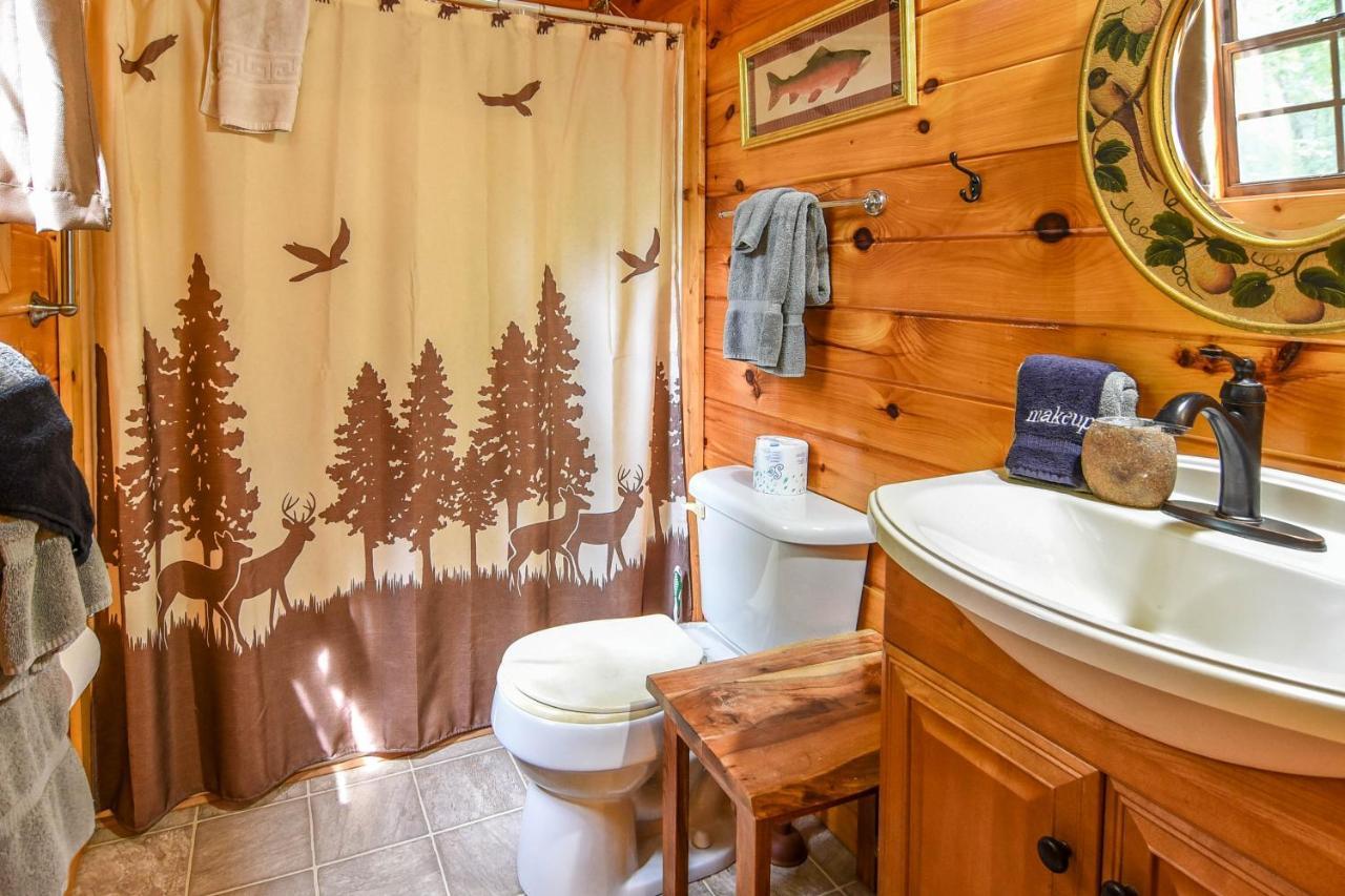 Permanent Vacation-Private Honeymoon Cabin With Hot Tub Sevierville Zewnętrze zdjęcie