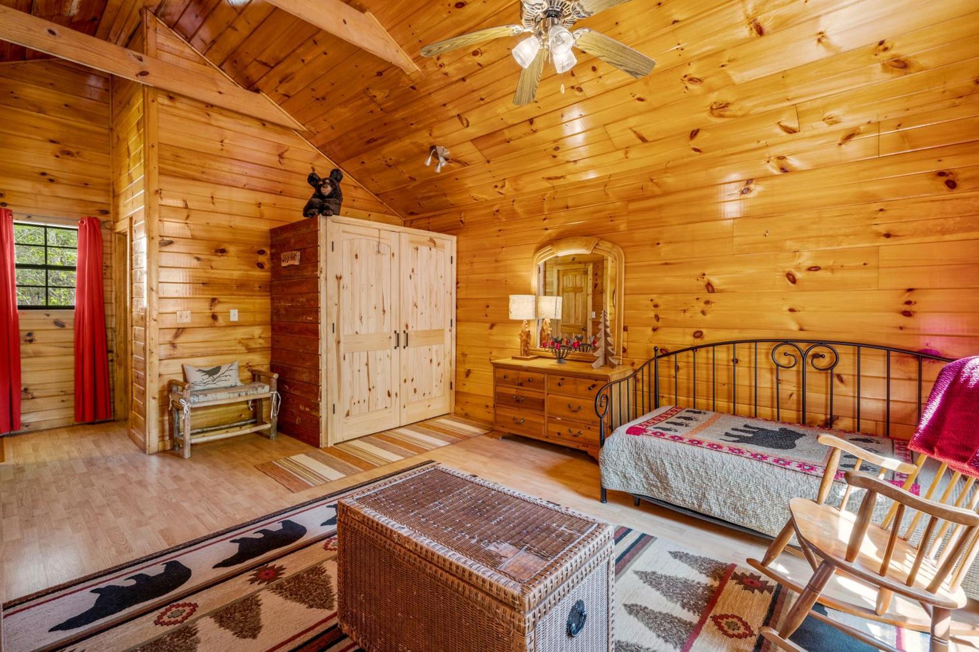 Permanent Vacation-Private Honeymoon Cabin With Hot Tub Sevierville Zewnętrze zdjęcie