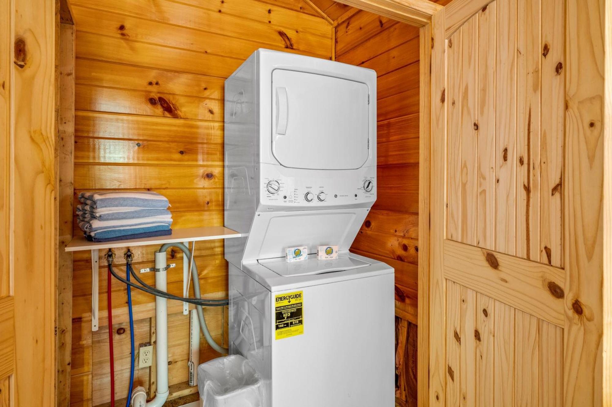 Permanent Vacation-Private Honeymoon Cabin With Hot Tub Sevierville Zewnętrze zdjęcie